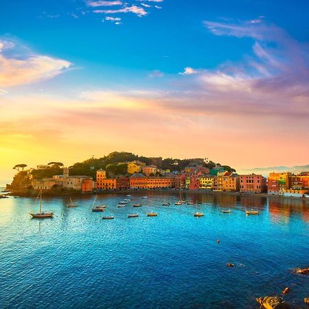 20 21 - Case Levante-Ponente con Terrazzo - CENTRO città, Carruggio e Mare BAIA DEL SILENZIO a 500 m Sestri Levante Extérieur photo
